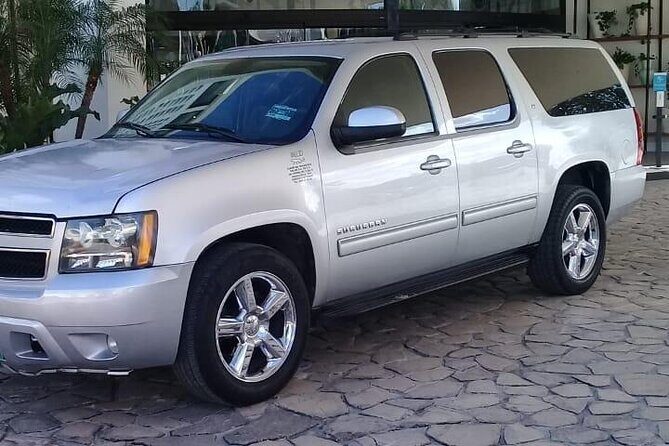 Luxury private transportation from CUN Airport to Puerto Aventuras & Akumal - In-Depth Review of the Private Transfer Experience