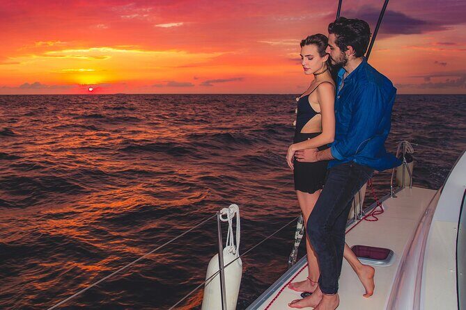 Luxury Sunset Sailing Cruise in Cancun with Light Dinner and Open Bar - A Deep Dive into the Sunset Sailing Experience