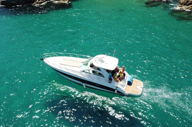 Luxury yacht for private tour EN Cabo San Lucas - Who Should Consider This Tour?