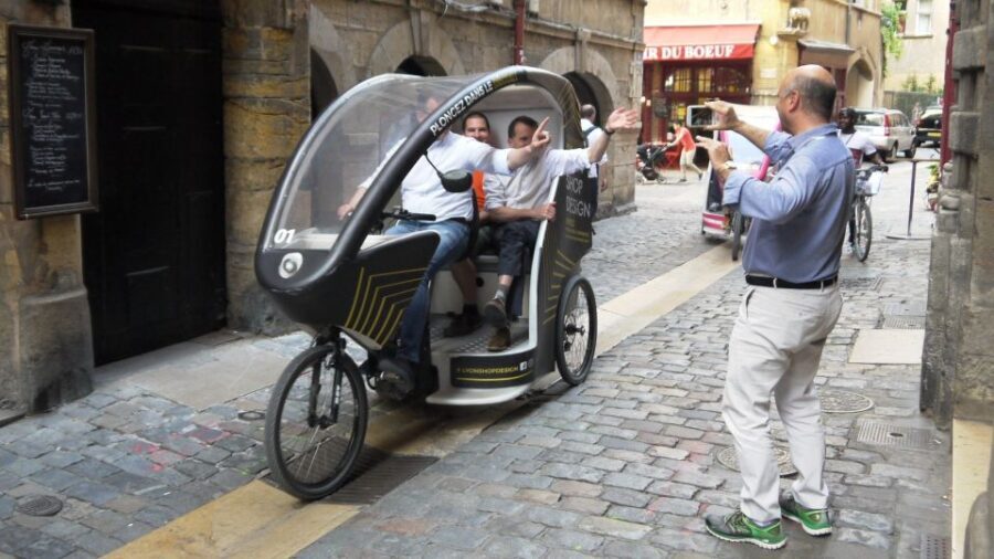 Lyon: 1 or 2-Hour Pedicab Tour - Authenticity and Value