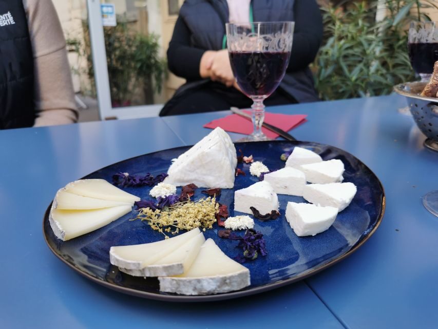 Lyon: Food Walking Tour with a Local Guide - Why This Tour Will Appeal to You