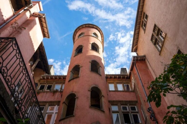 Lyon: Private Exclusive History Tour with a Local - Practicalities and Value