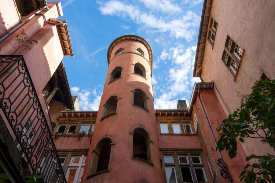 Lyon: Private Exclusive History Tour with a Local - Practicalities and Value