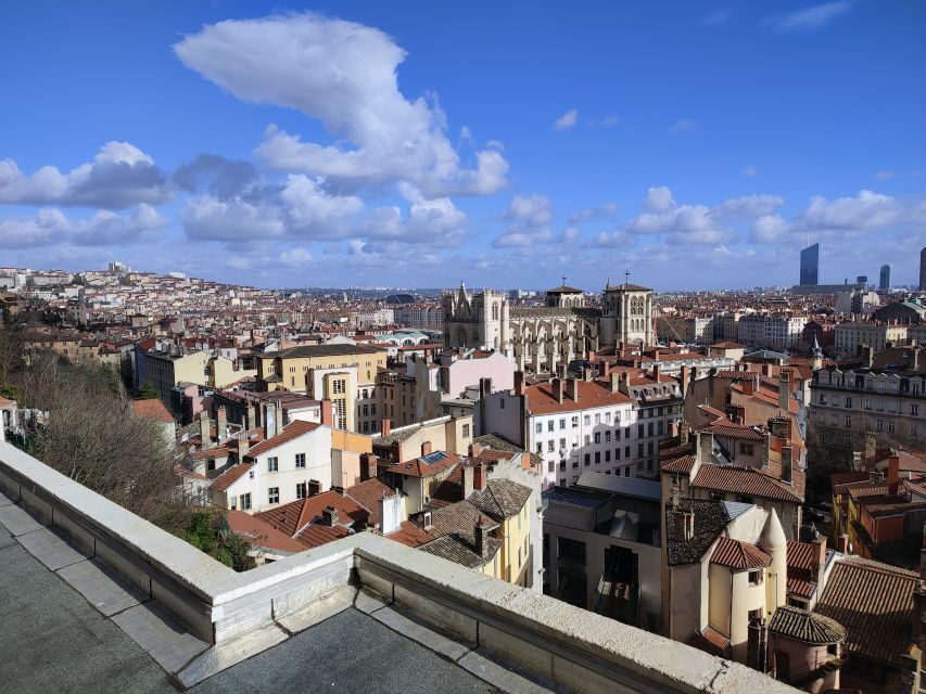 Lyon: Private Walking Tour of UNESCO Old Districts - The Charm of the Guignol Puppet Museum