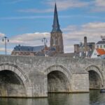 Maastricht: Day trip from Amsterdam with 3 country point - Exploring the Itinerary in Detail