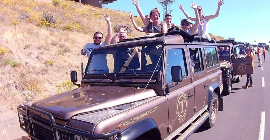 Madeira: Jeep tour Pico Areeiro, Santa Cruz and Cristo Rei - Exploring Madeira’s Highlights on a Jeep