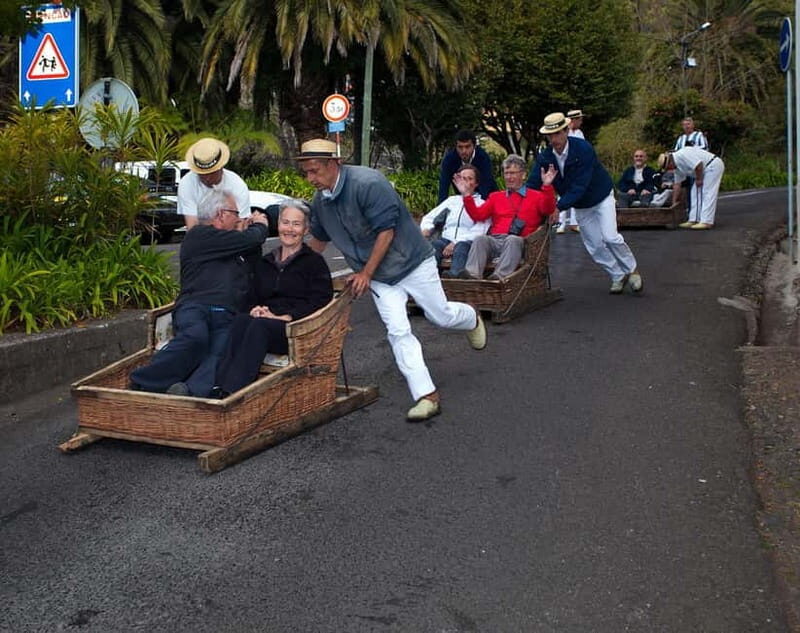 Madeira: Monte Toboggan + Old Town Tuk-Tuk Tour by MadTuk - Detailed Breakdown of the Itinerary