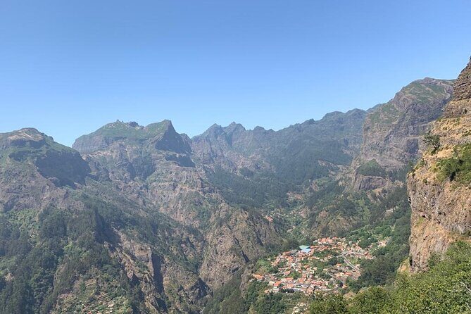 Madeira Pack 1 - Santana + Porto Moniz+ Curral das Freiras - Who Should Take This Tour?