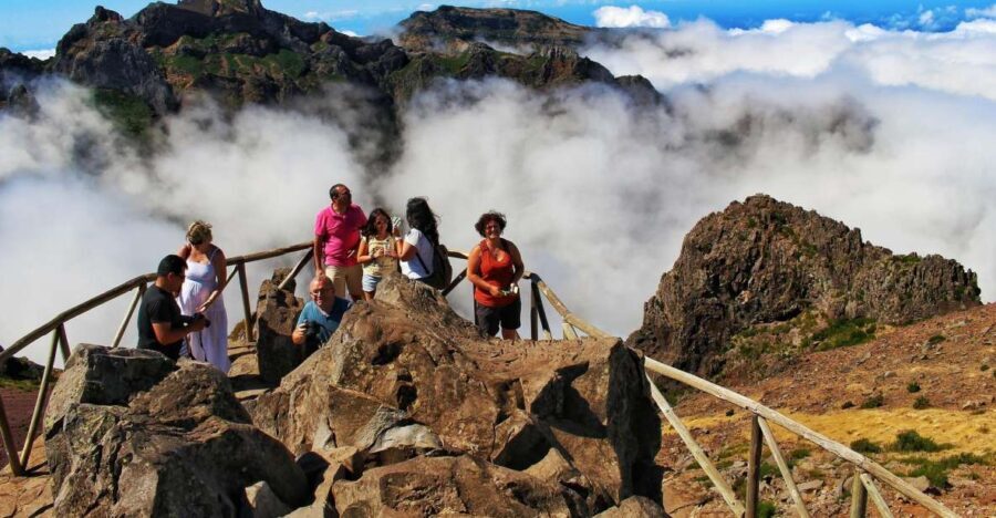 Madeira : Santana & Peaks full day tour by Open 4x4 - Practical Tips for Making the Most of This Tour