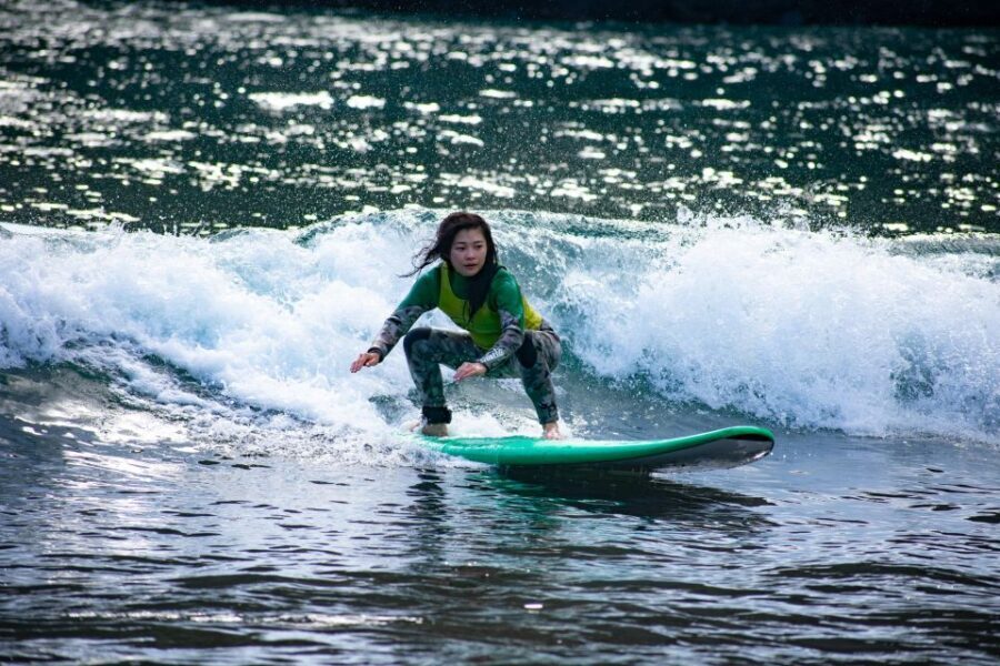 Madeira : Surfing Experience for all - Location, Groups, and Practicalities