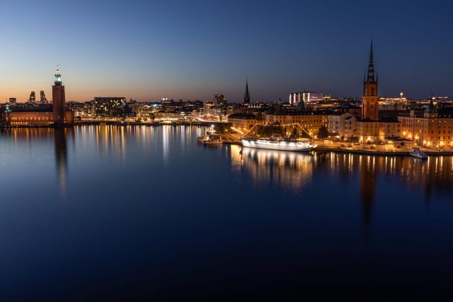Magical ''Stockholm by Night'' Photo Walk - Why Choose This Photo Walk?