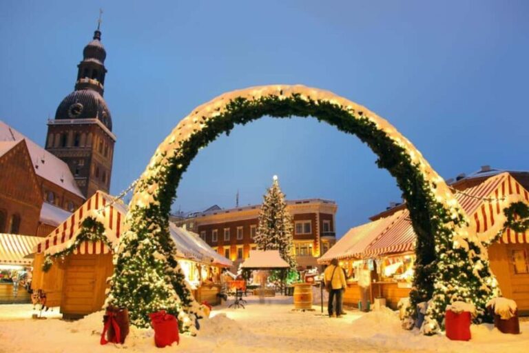 Majestic Christmas Private Walking Tour in Riga - The Experience: A Private Tour Tailored to Your Holiday Spirit