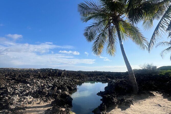 Makalawena Hike and Swim with Native Hawaiian - A Deep Dive into the Makalawena Hike and Swim Experience