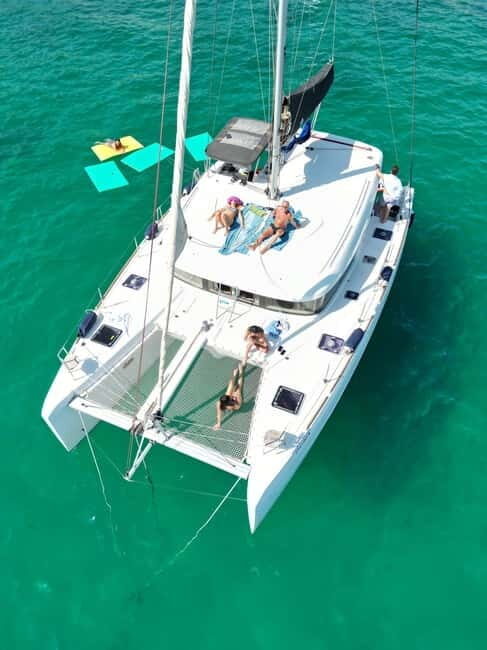 Mallorca: Discover paradisiacal coves on board of an exclusive catamaran - A Close-Up Look at the Mallorca Catamaran Tour