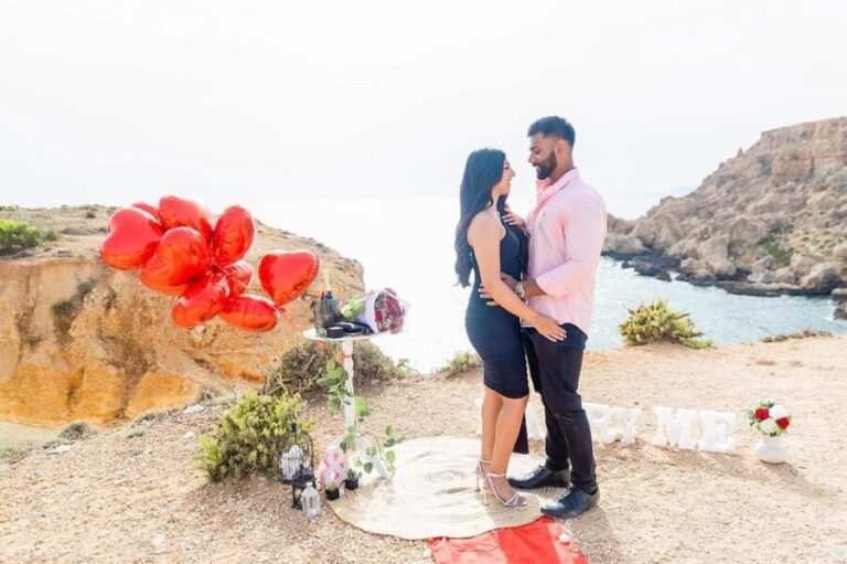 Malta: Marrige Proposal with Scenic Views and Picnic - Exploring the Malta Marriage Proposal Experience
