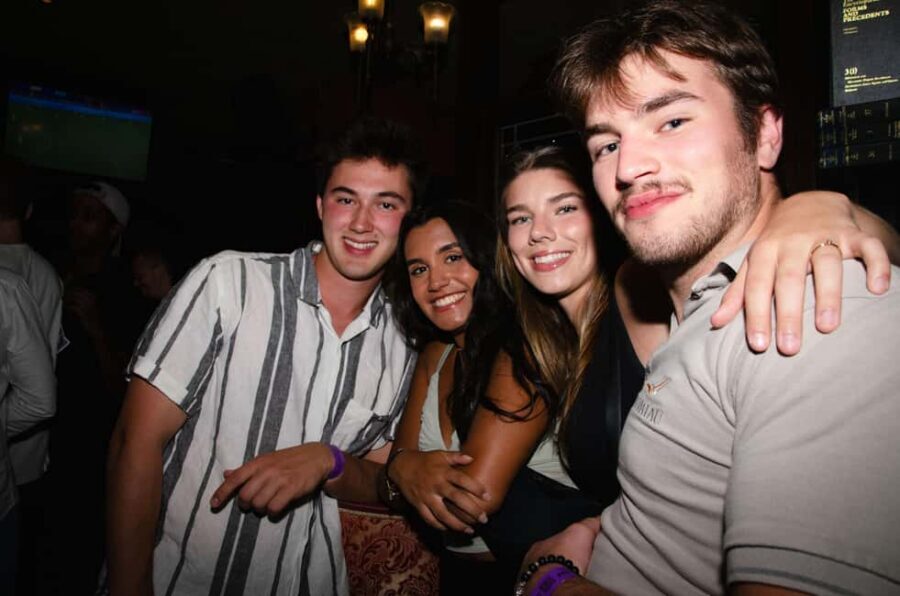 Malta: New Year's Eve Pub Crawl with 1-Hour Open Bar - Who Will Love This Tour?