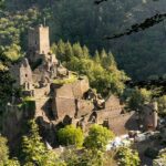Manderscheid: Medieval guided tour of the Niederburg - The Authentic Charm of Niederburg
