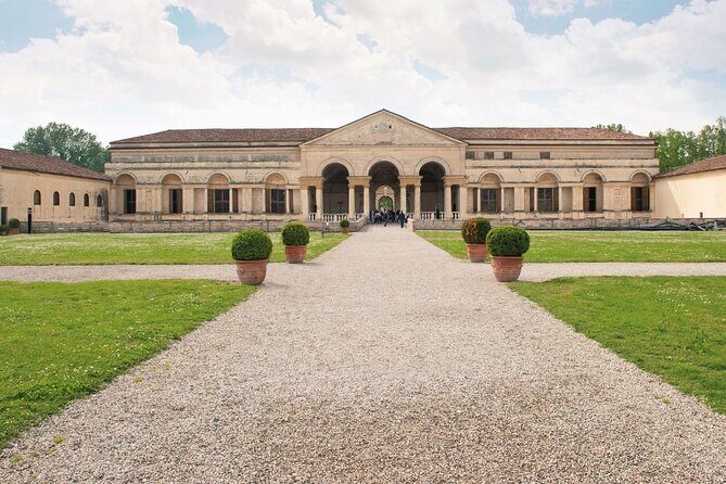Mantova Walking Tour with Audio and Written Guide by a Local - Authentic Experience and Practical Tips