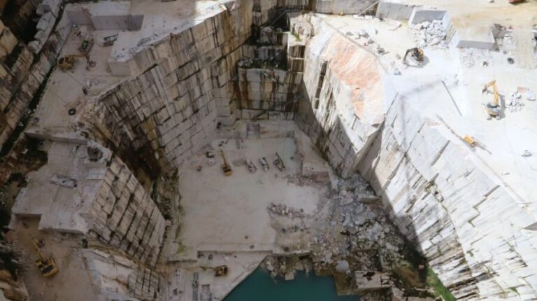 Marble Tour in Vila Viçosa - The Marble Interpretive Center: Geology Meets Culture