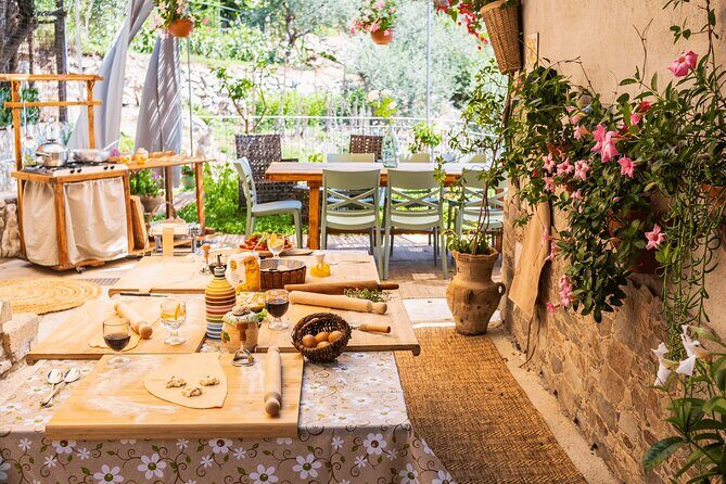 Marì Cooking Class in a Family Farm with Amalfi Coast view - Who Is This Tour For?