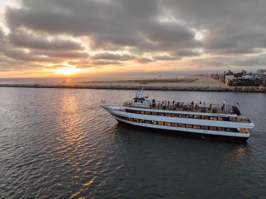 Marina Del Rey: Thanksgiving Buffet Brunch or Dinner Cruise - A Closer Look at the Marina del Rey Thanksgiving Cruise