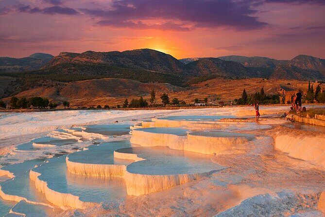 Marmaris Pamukkale Tour By Night / Away From The Crowds - The Return Trip: Restful and Reflective