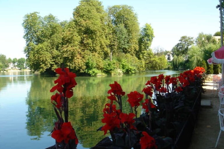 Marne River Loop Day Cruise with Lunch on Board - A Closer Look at the Experience