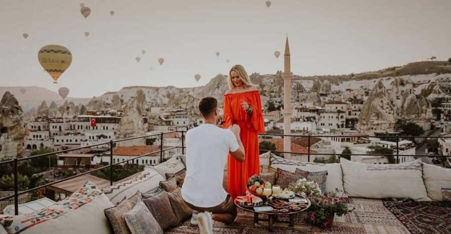 Marriage Proposal Surprise & Engagement in Cappadocia - A Deep Dive into the Experience