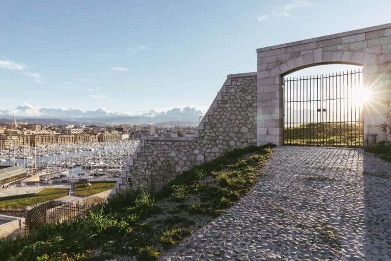 Marseille: Historical Tour of the Citadelle of Marseille - Exploring the Fortress: The Complete Experience