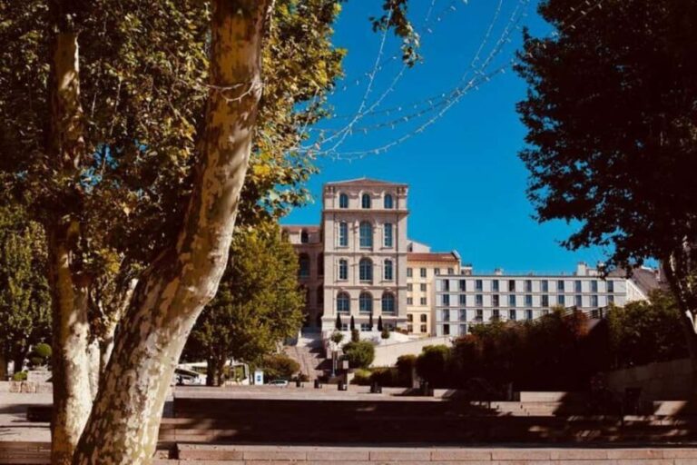 Marseille: Photoshoot Experience - The Sum Up: Why Choose This Photoshoot in Marseille?