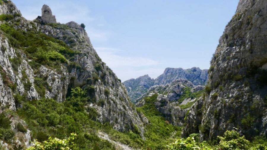 Marseille: Sormiou Calanque Half-Day Hiking Tour w/Swimming - What to Expect: Practical Details