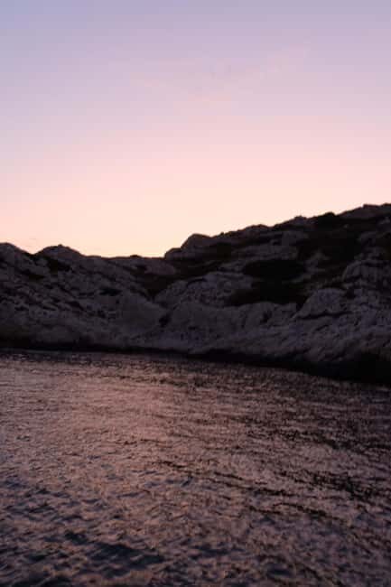 Marseille: sunset on a sailboat, buffet, and Provence wine - An In-Depth Look at the Marseille Sunset Sail