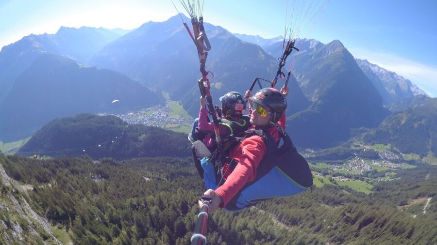 Mayrhofen: Höhenflug über den Bergen von Mayrhofen - Authentic Experiences and Real Reviews