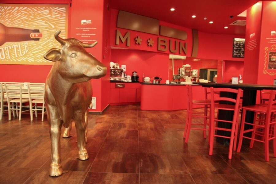 MBun Hamburger Shop and Open Bus Turin - Who Will Enjoy This Tour Most?