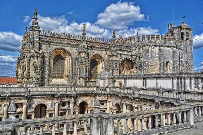 Medieval Knights Templar and Alcobaça Private Day Trip from Lisbon - An In-Depth Look at the Tour Experience