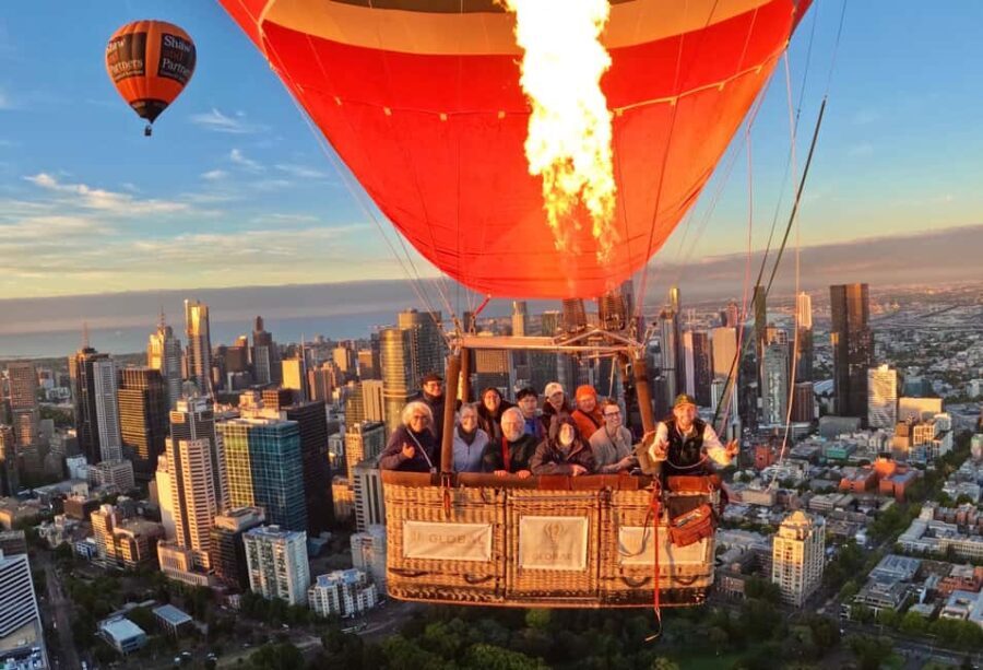 Melbourne: 1-Hour Hot Air Balloon Flight at Sunrise - What Travelers Love