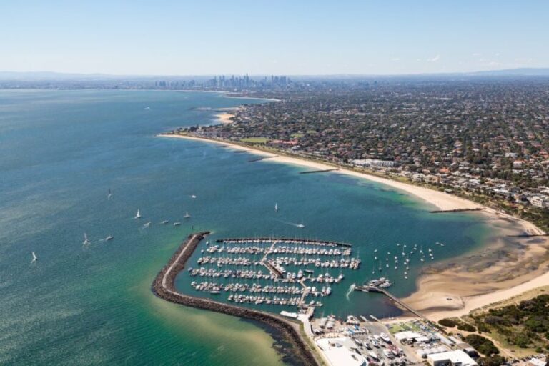 Melbourne: Brighton Beach Boxes Private Helicopter Flight - What You Can Expect During the Flight