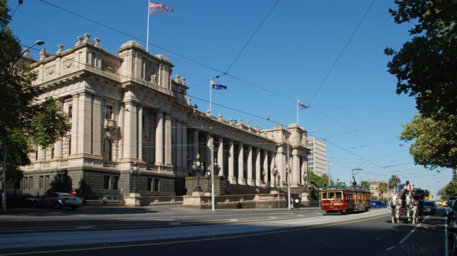 Melbourne: City Highlights Private Guided Walking Tour - Analyzing the Value