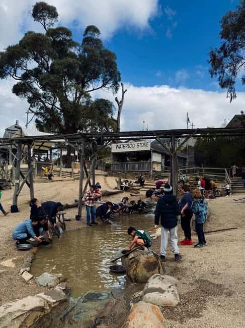 Melbourne: Private Ballarat & Sovereign Hill Gold Mine Tours - The Logistics: What to Expect and How to Prepare