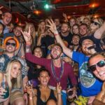 Melbourne Pub Crawl (Batmania Tours) - A Deep Dive into the Melbourne Pub Crawl Experience