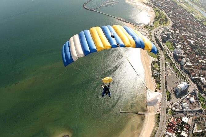 Melbourne: Tandem Skydive Experience over St. Kilda Beach - The Sum Up