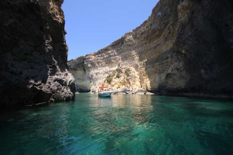 Mellieha: 3:00pm Speedboat round Comino Caves 2h Blue Lagoon - Why It’s a Good Value