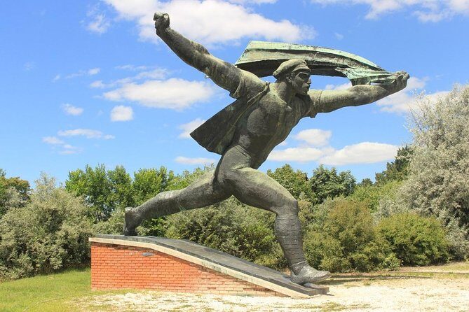 Memento Park Visit with Private Trabant Transfer - Frequently Asked Questions