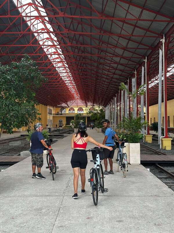 Mérida: The E-bike tour with history and culture - The Value of the Mérida E-bike Tour