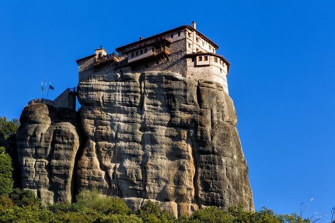 Meteora Monasteries Day Trip from Thessaloniki - A Deep Dive into the Meteora Day Trip