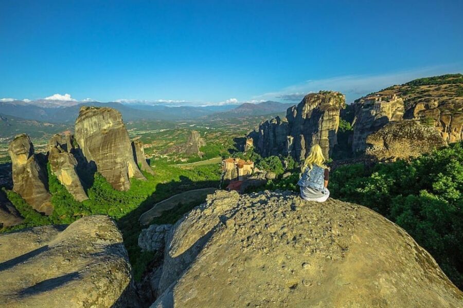 Meteora Rocks and Religious Sites Tour with Photo Stops - An In-Depth Look at the Meteora Rocks and Religious Sites Tour