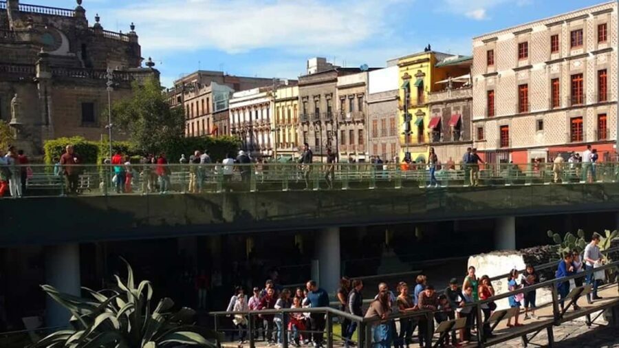 Mexico City: Gay Plazas - A Deep Dive into Mexico City’s LGBTQ+ Past