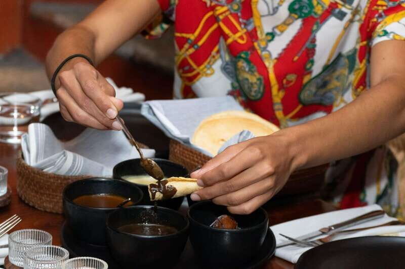 Mexico City: Street Food, Mole & Mezcal Small Group Tour - A Deep Dive into the Experience