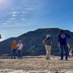 Mexico City: Teotihuacan Pyramids Early Access Guided Tour - Arriving Early at Teotihuacan: Setting the Scene