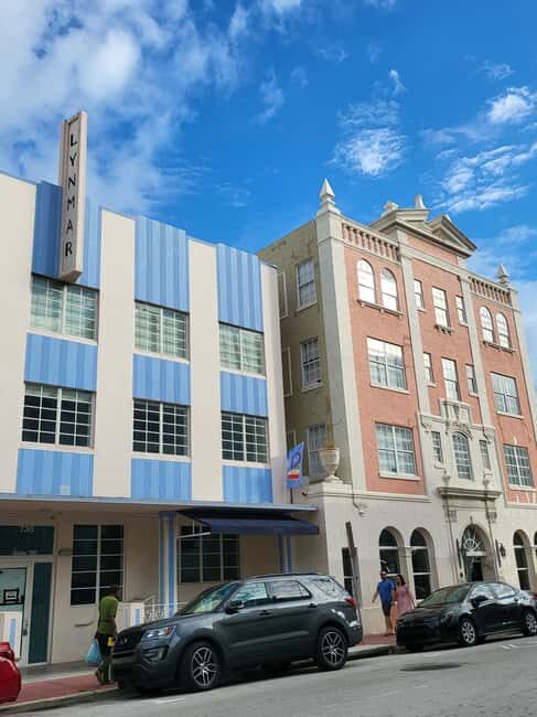 Miami Beach/ Miami: private city tour - Analyzing the Value